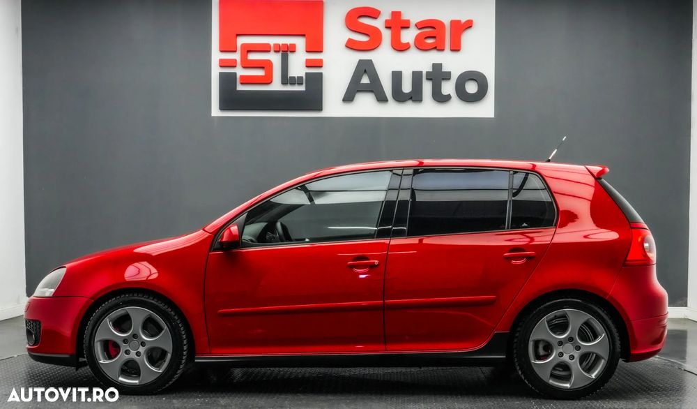 Volkswagen Golf 2.0 FSI GTI - 10