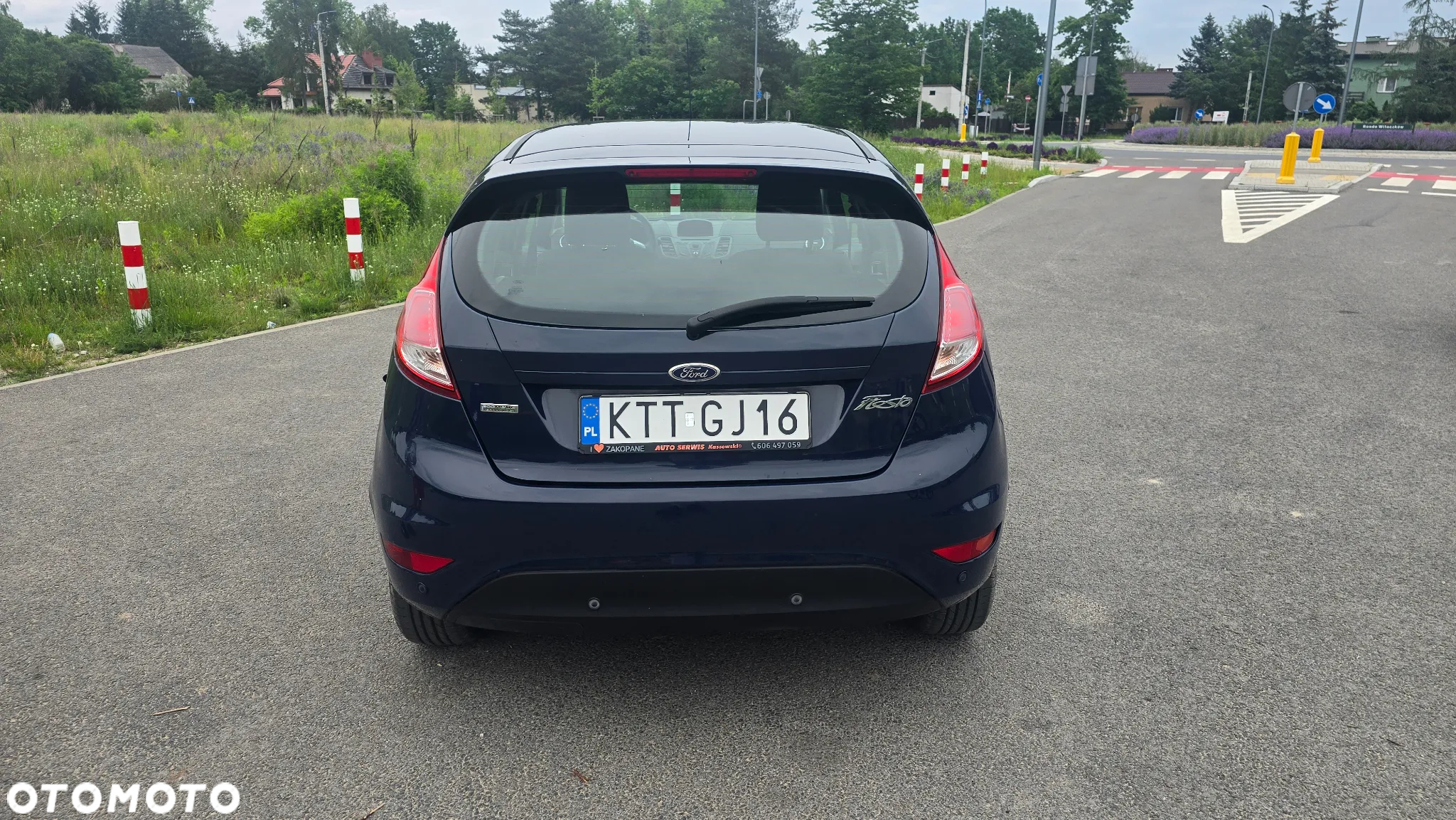 Ford Fiesta 1.5 TDCi Ambiente - 4