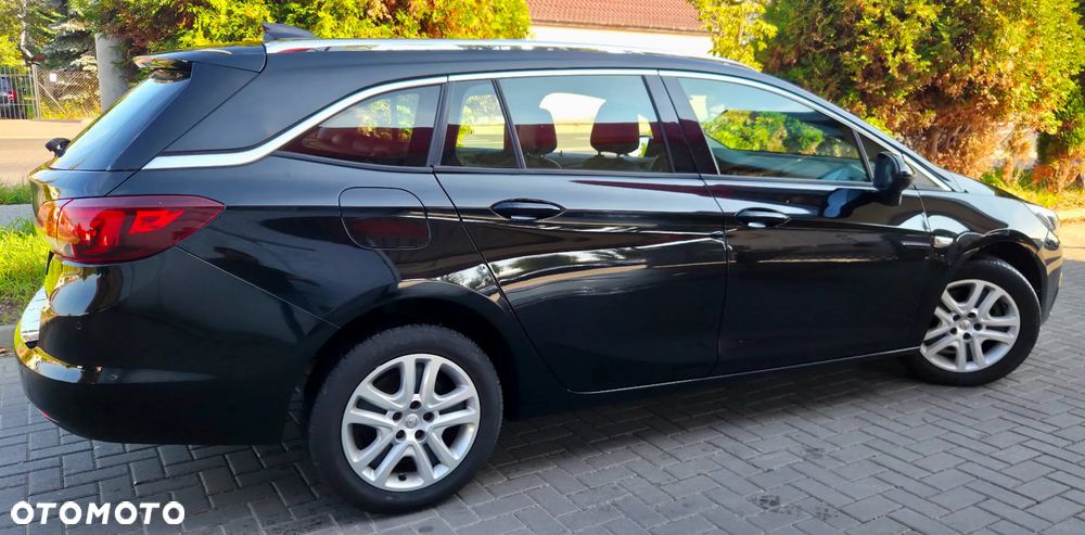 Opel Astra 1.6 D (CDTI) Start/Stop Innovation - 17