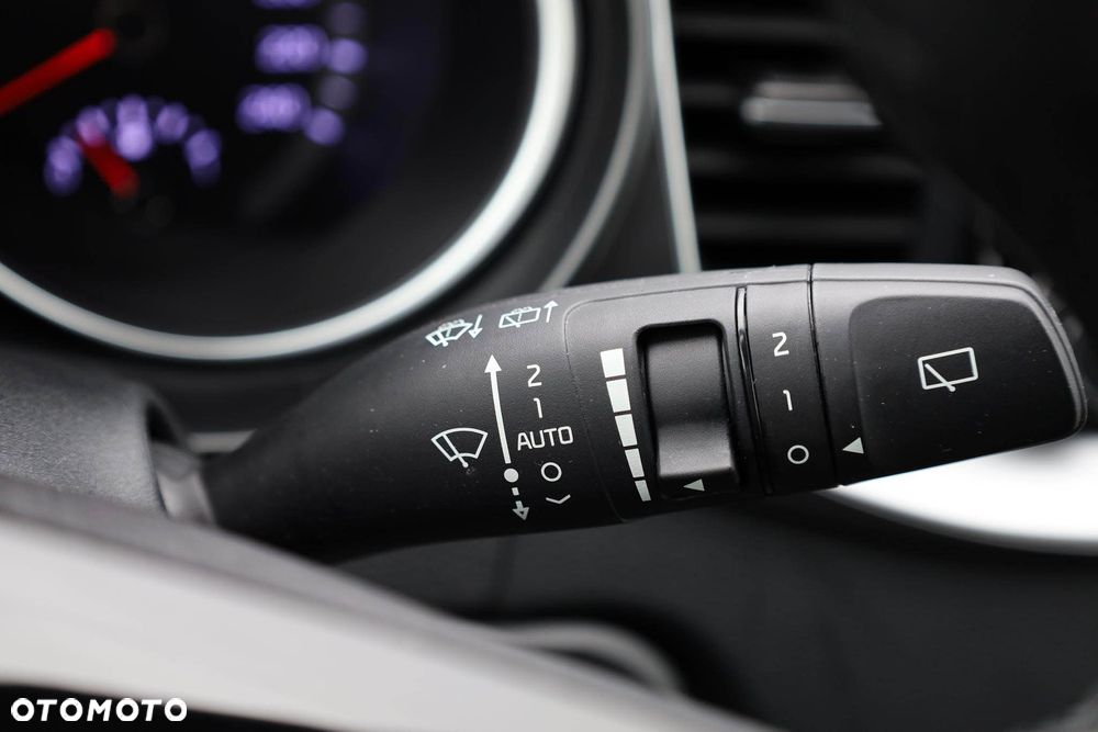 Kia Ceed 1.5 T-GDI M - 33