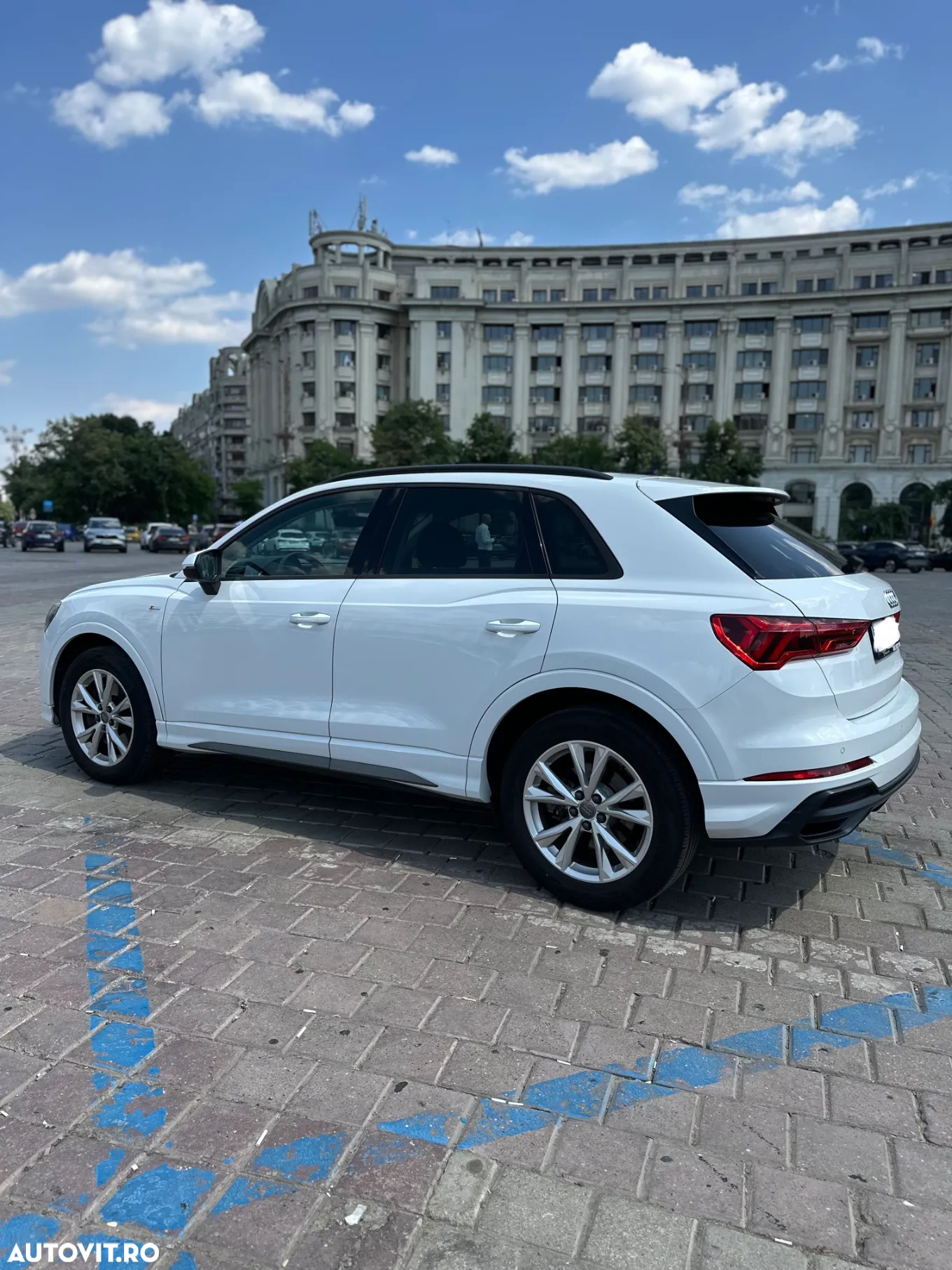Audi Q3 2.0 40 TFSI S tronic quattro - 6