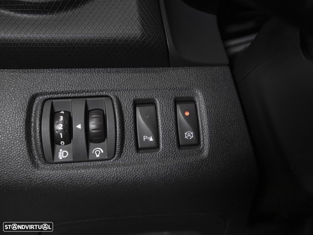 Renault Clio 1.5 dCi Limited EDition - 16