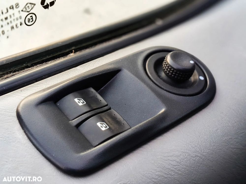 Opel Vivaro L1H1 DPF - 21