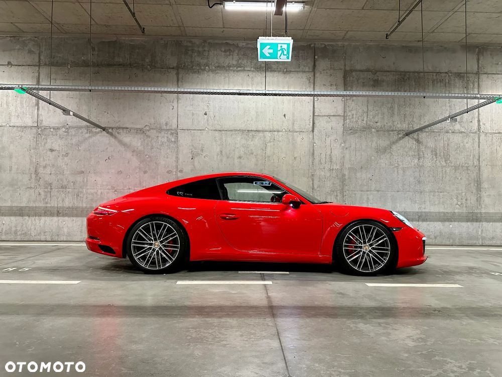 Porsche 911 Carrera S PDK - 3
