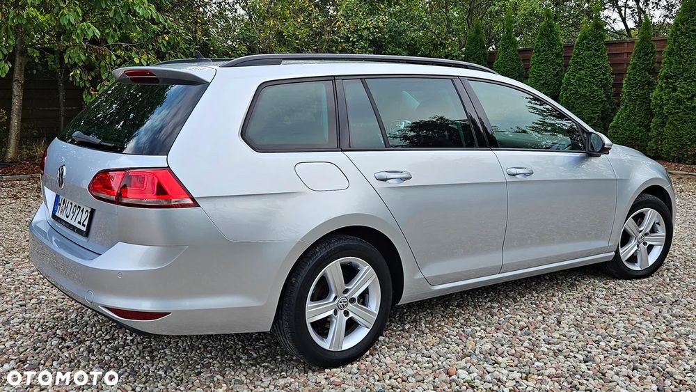 Volkswagen Golf - 16