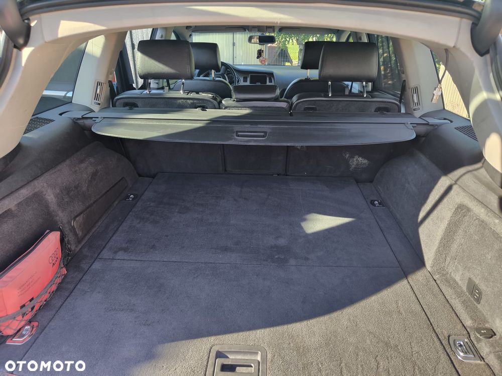 Audi Q7 - 10