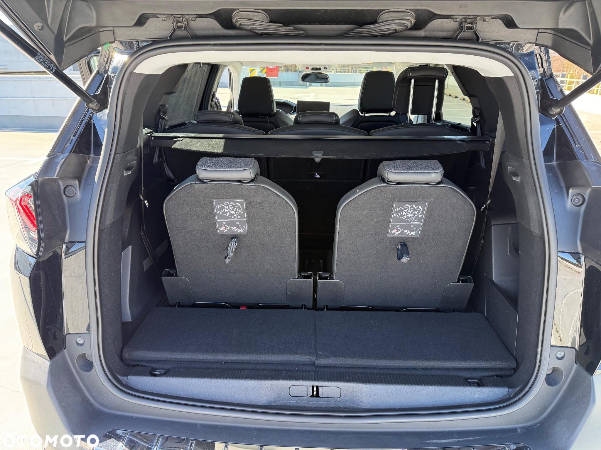 Peugeot 5008 2.0 BlueHDi Allure Pack S&S EAT8 - 11