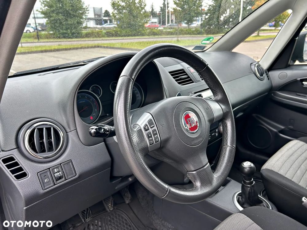 Fiat Sedici 1.6 16V 4x4 Dynamic - 8