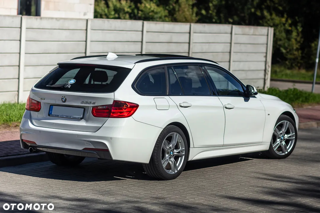 BMW Seria 3 320d xDrive M Sport - 9