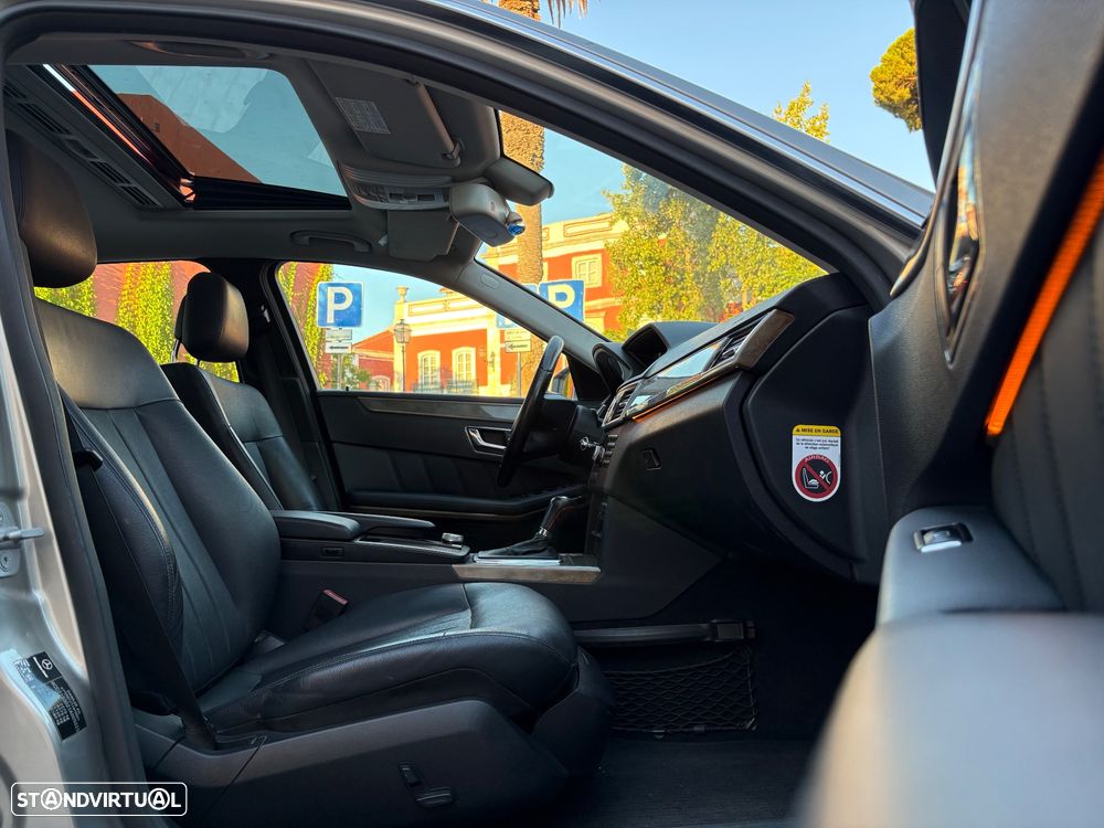 Mercedes-Benz E 220 CDI DPF BlueEFFICIENCY Auto Elegance - 11
