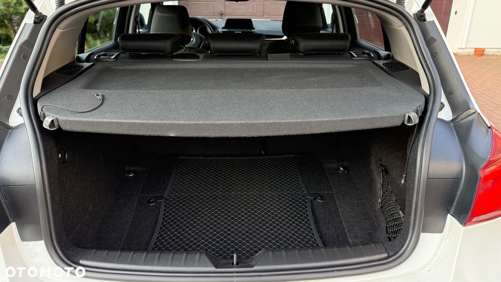 BMW Seria 1 118i Sport Line - 21