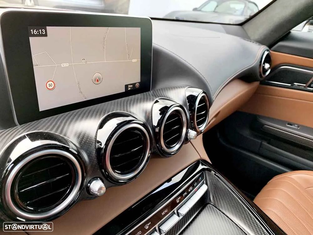 Mercedes-Benz AMG GT S - 18