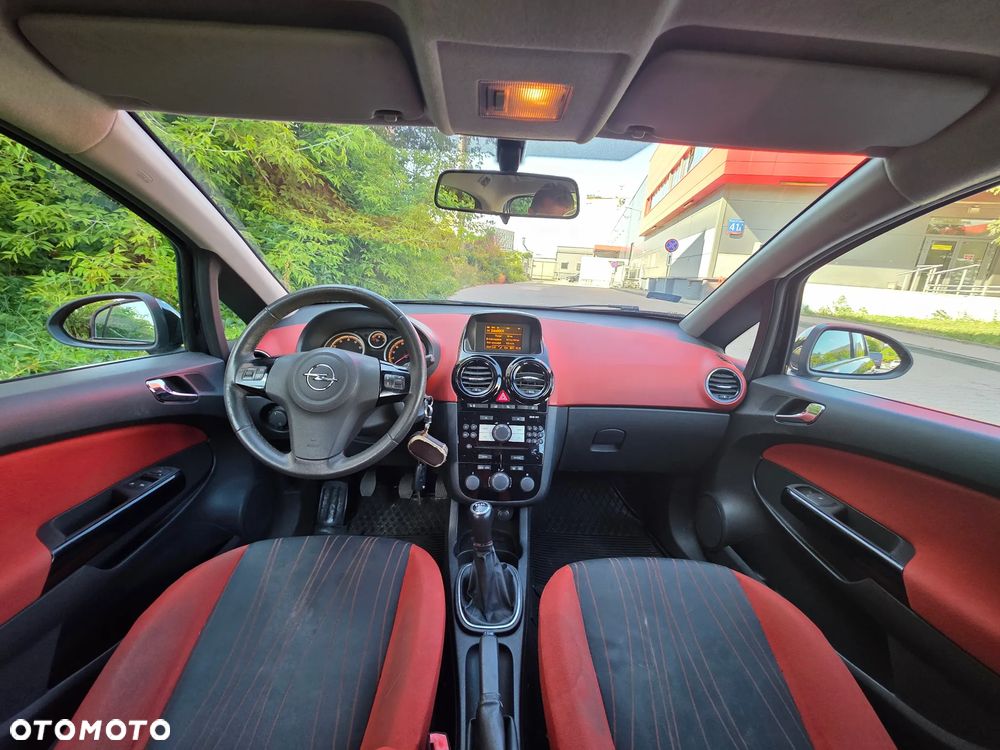 Opel Corsa 1.2 16V Silverline - 9