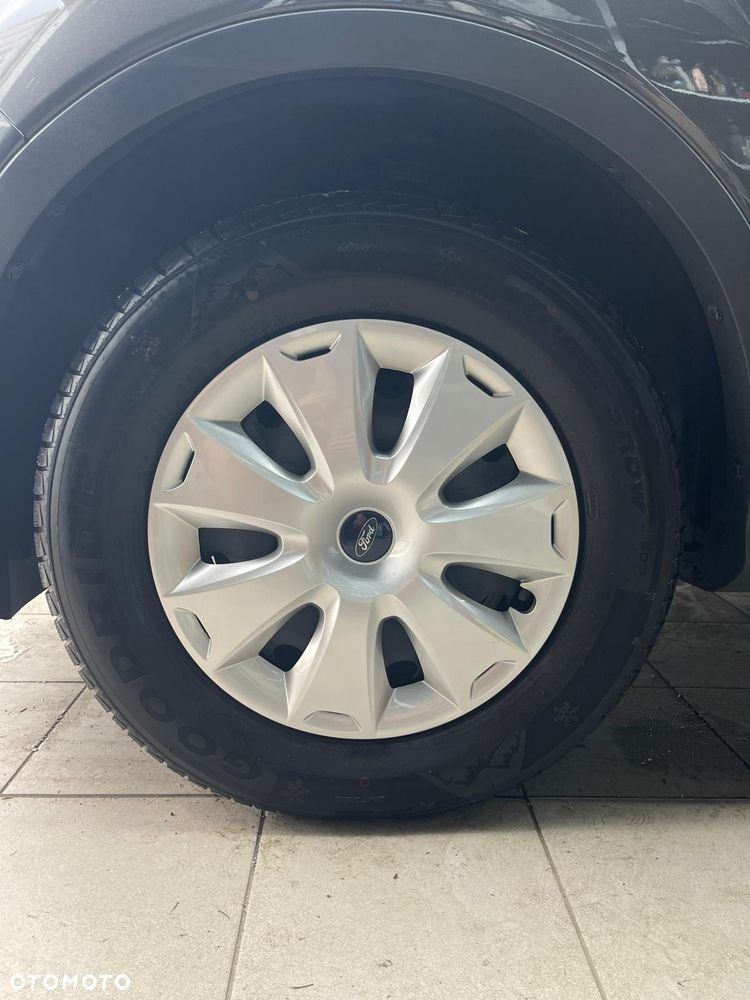 Ford Kuga 1.5 EcoBoost 2x4 Individual - 29