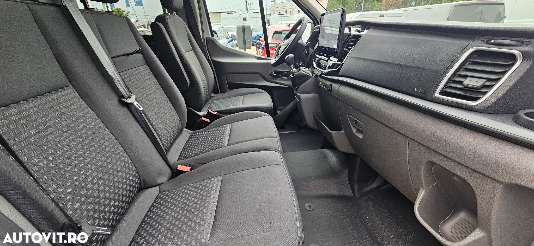 Ford Transit - 9