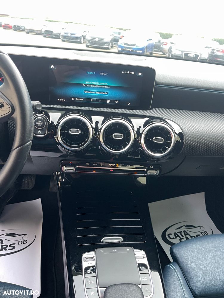 Mercedes-Benz A 180 d Sedan Aut. - 35