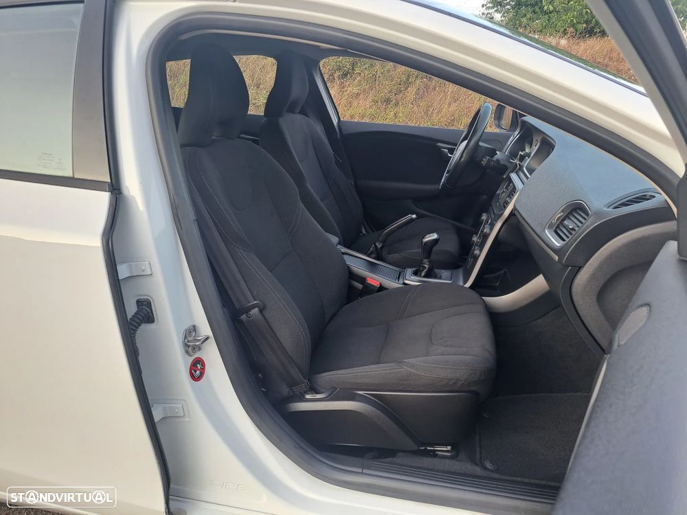Volvo V40 2.0 D2 Kinetic Eco - 14