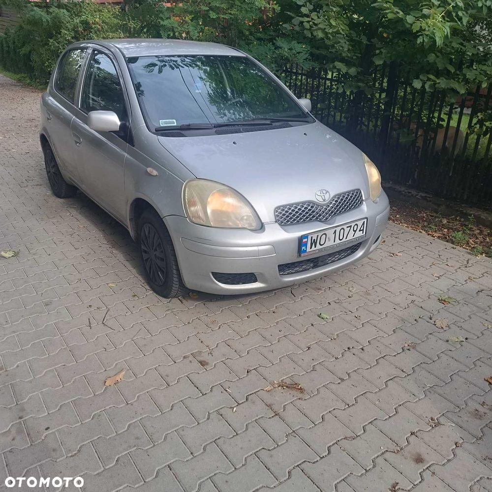 Toyota Yaris - 2