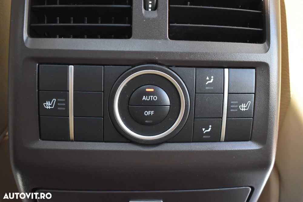 Mercedes-Benz GLE 350 d 4MATIC - 28