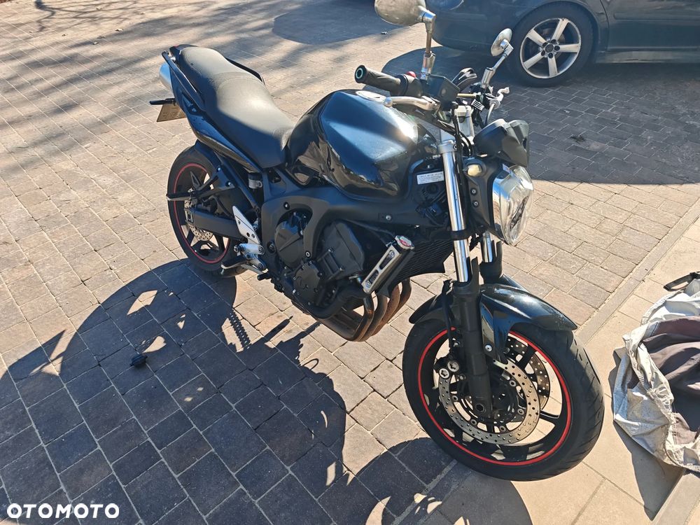 Yamaha FZ6 - 2