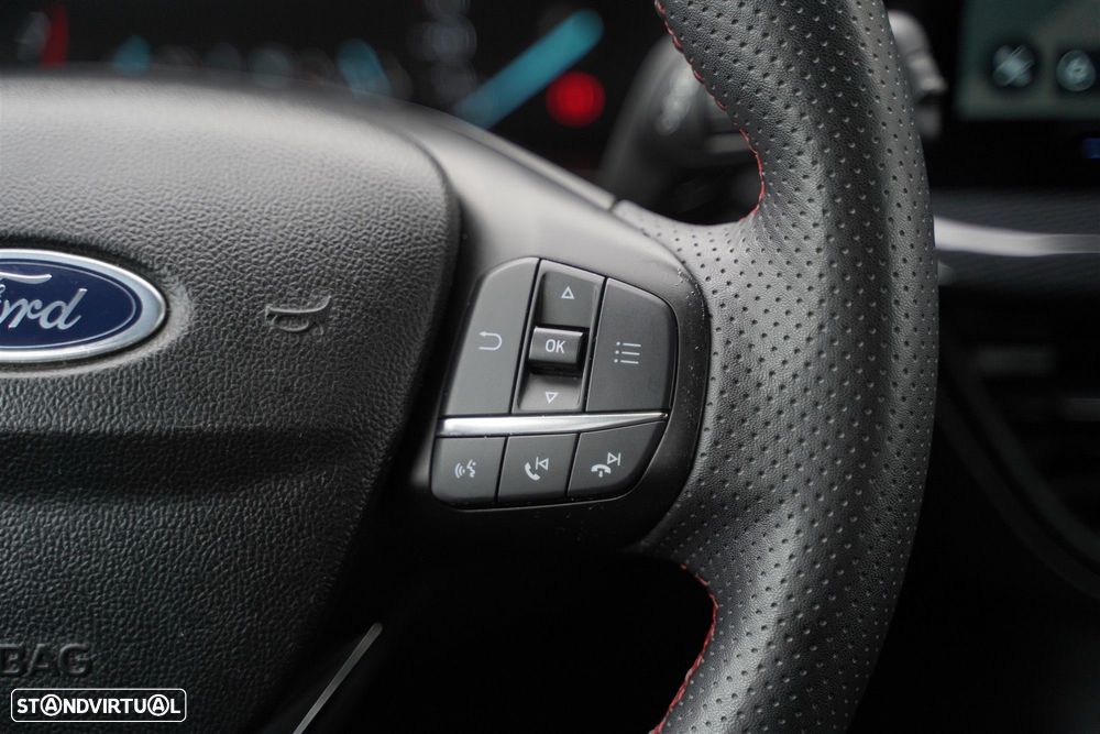 Ford Focus SW 1.0 EcoBoost ST-Line - 18