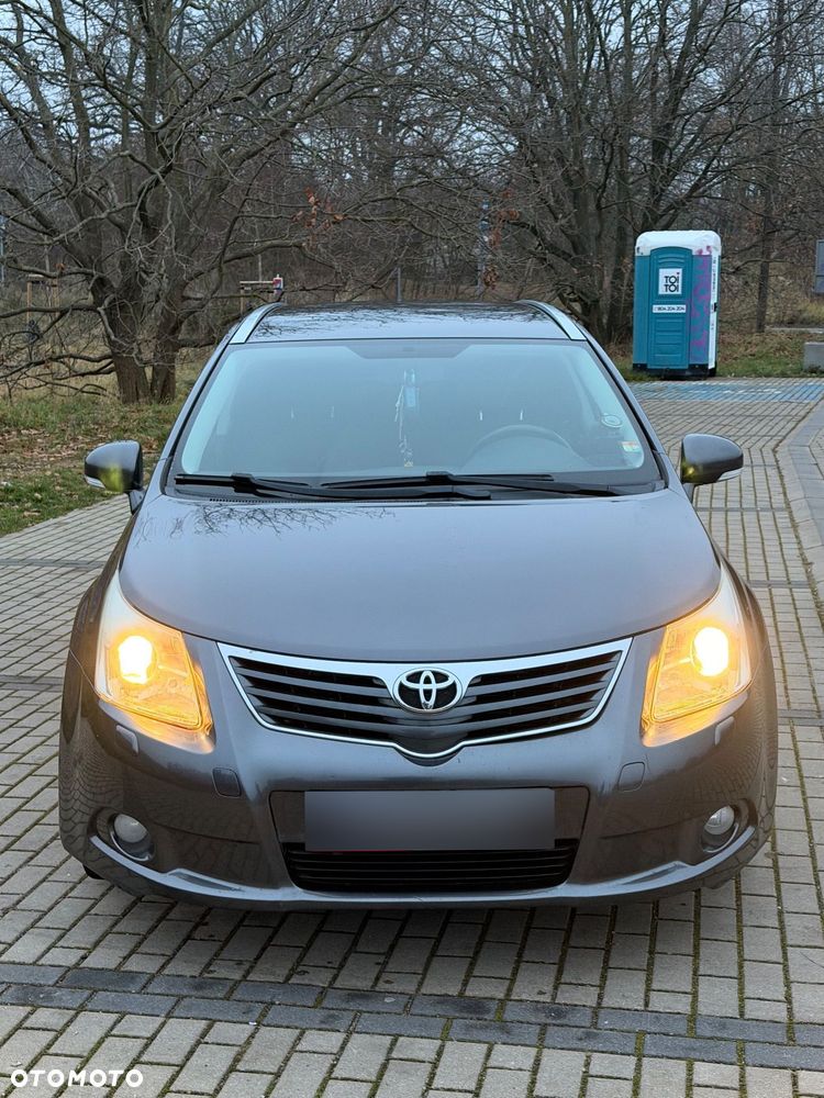 Toyota Avensis 1.6 - 3