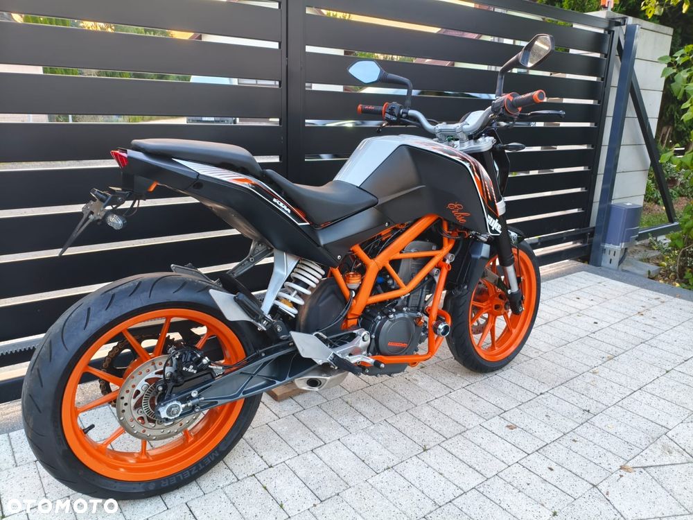 KTM Duke 390 - 4