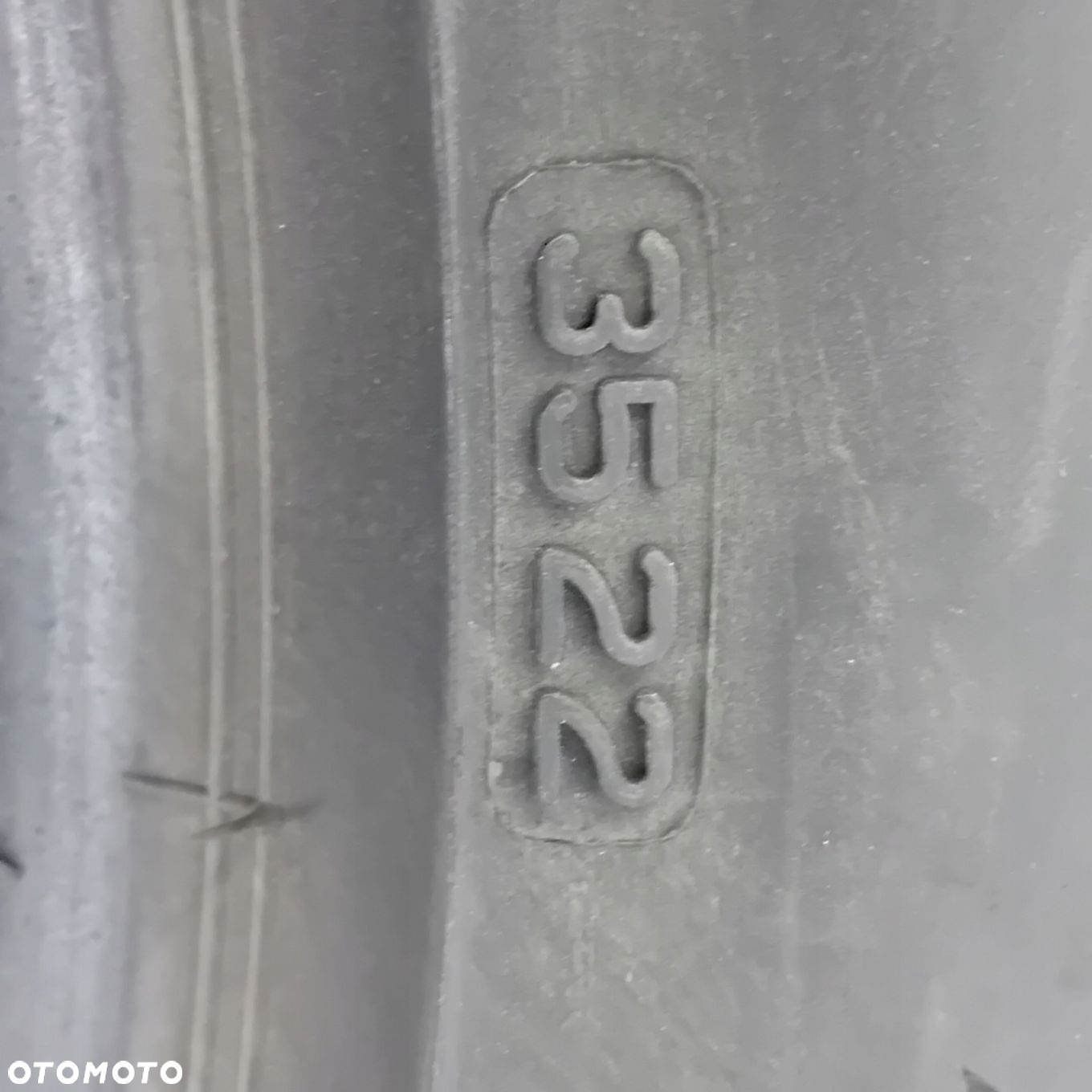 245/45R18 100V Bridgestone Blizzak LM005 6mm 2022r 86424 - 4