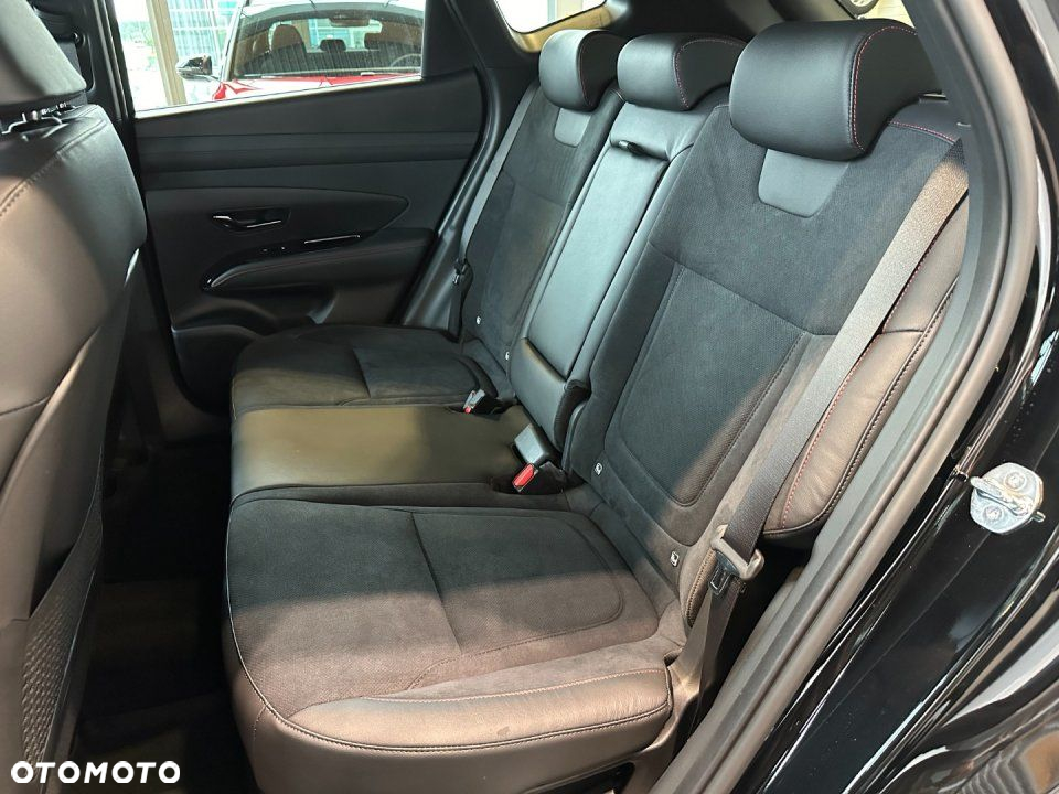 Hyundai Tucson - 13