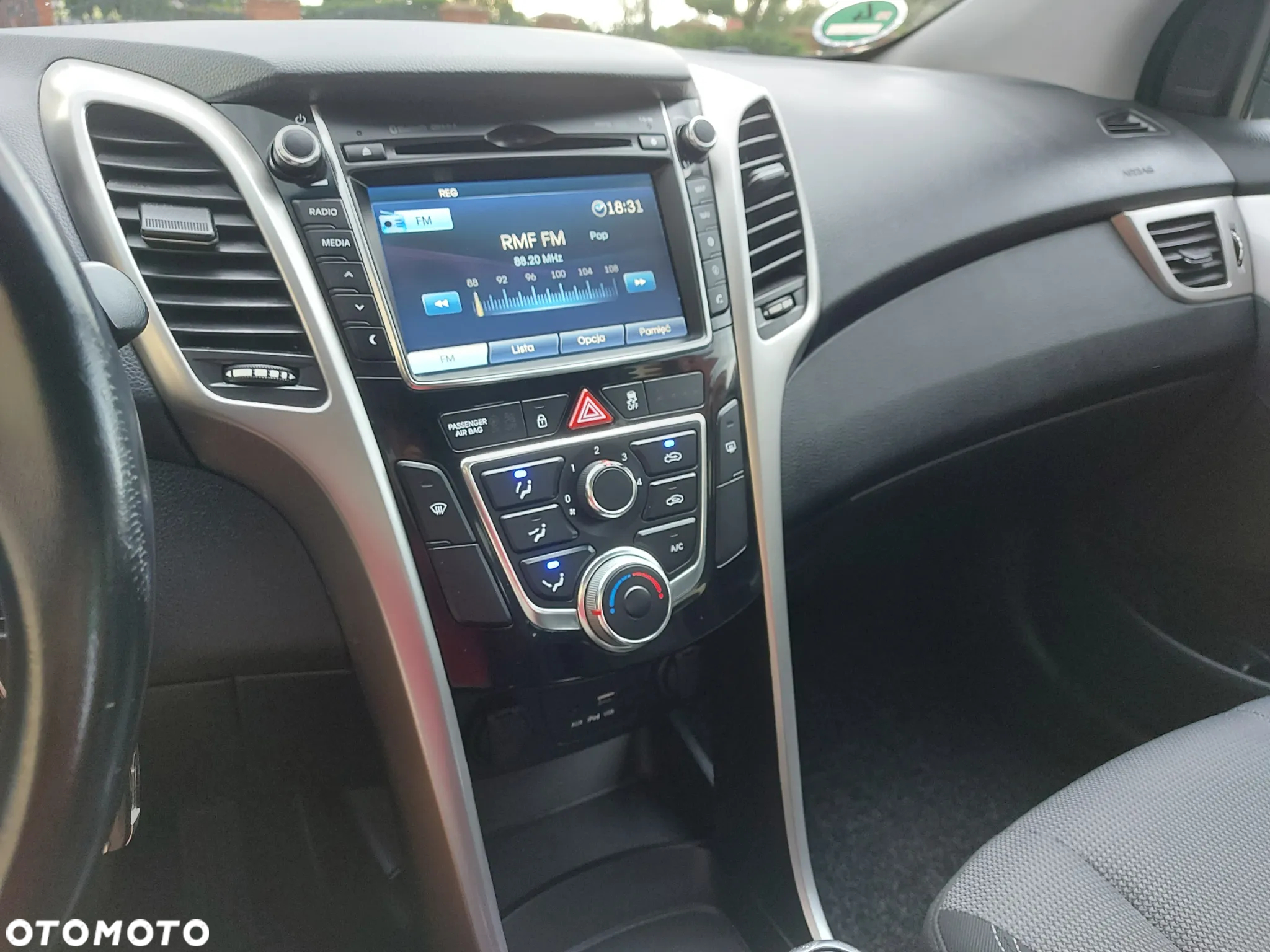 Hyundai i30 1.4 YES - 21