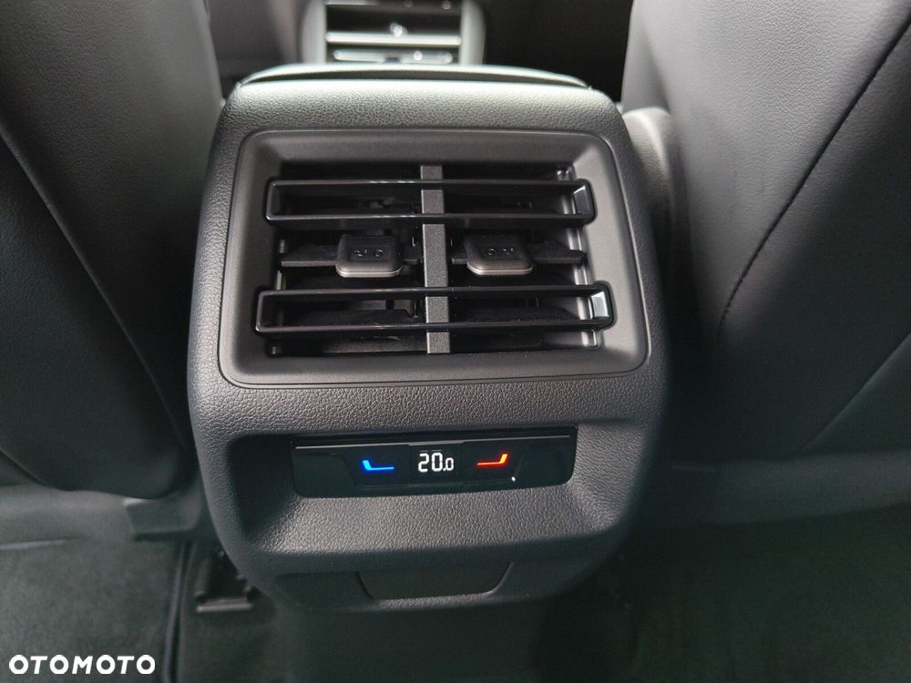 Volkswagen Tayron 2.0 TSI 4Mot Elegance DSG - 34