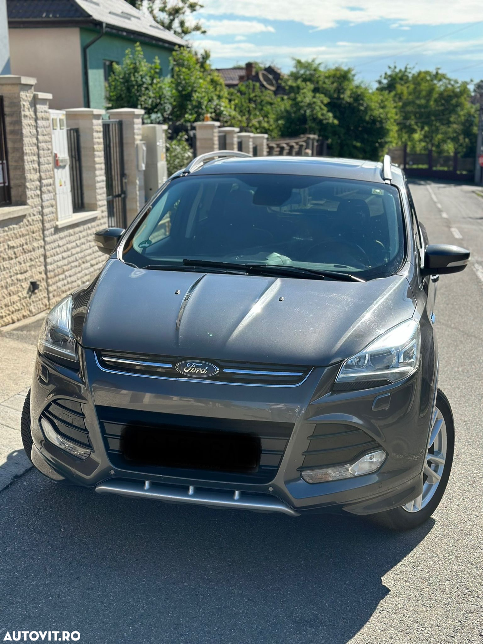 Ford Kuga 2.0 TDCi 4x4 Aut. Individual - 4