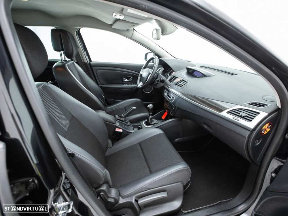 Renault Mégane Sport Tourer - 9