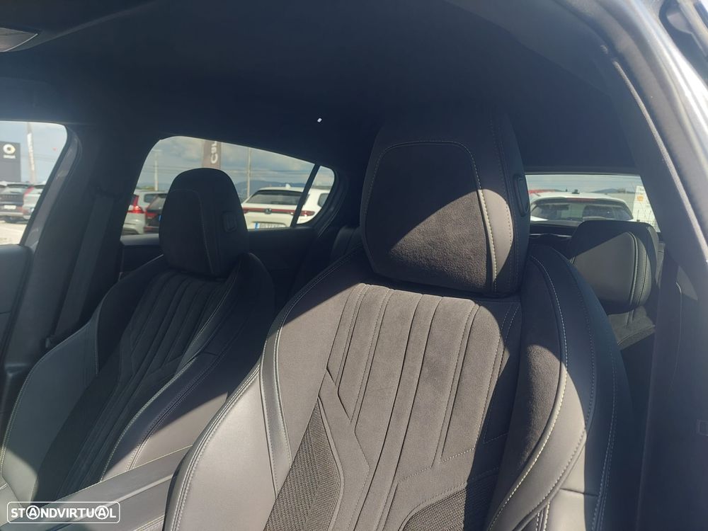 Peugeot 308 1.5 BlueHDi GT Line EAT8 - 17