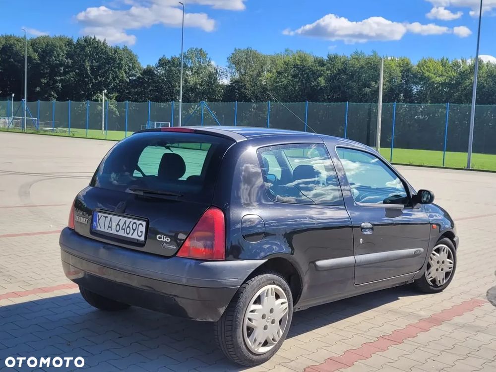 Renault Clio - 4
