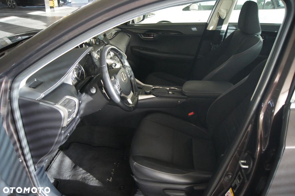 Lexus NX 200t Elegance AWD - 16