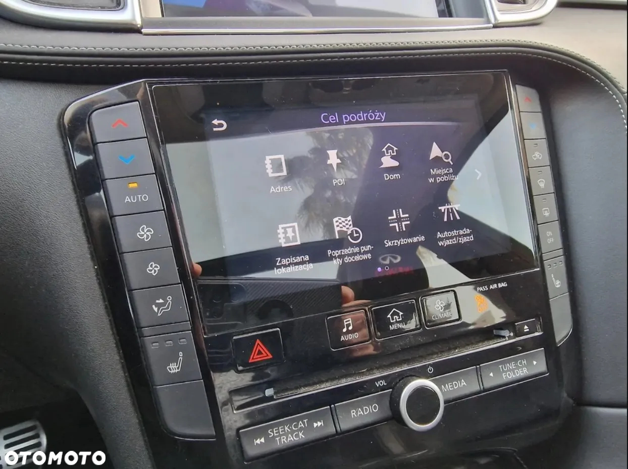 Infiniti QX50 - 33