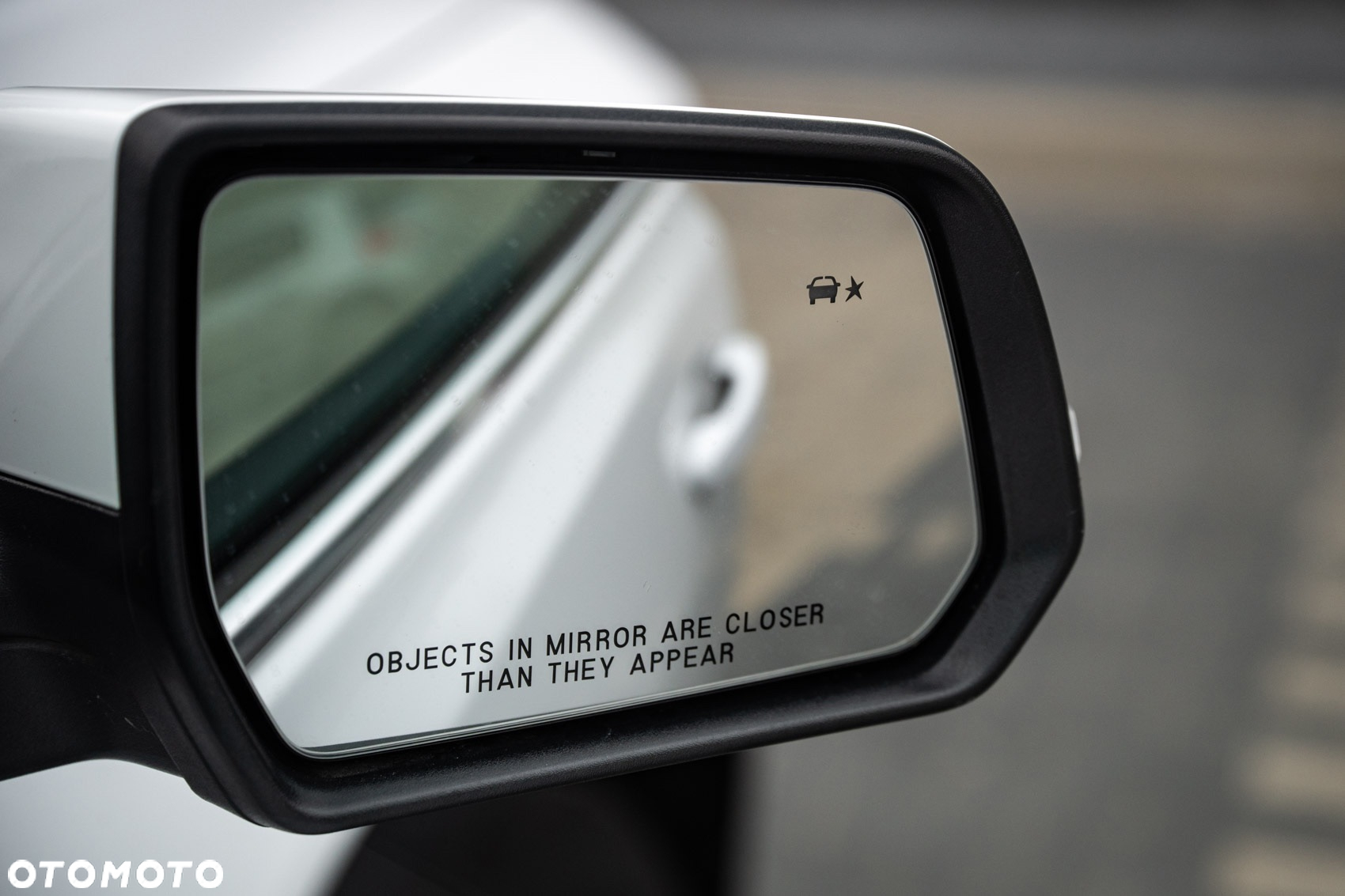 GMC Acadia - 31