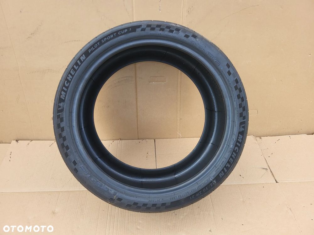 MICHELIN PILOT SPORT CUP 2 NO 315.30.21 105Y - 10