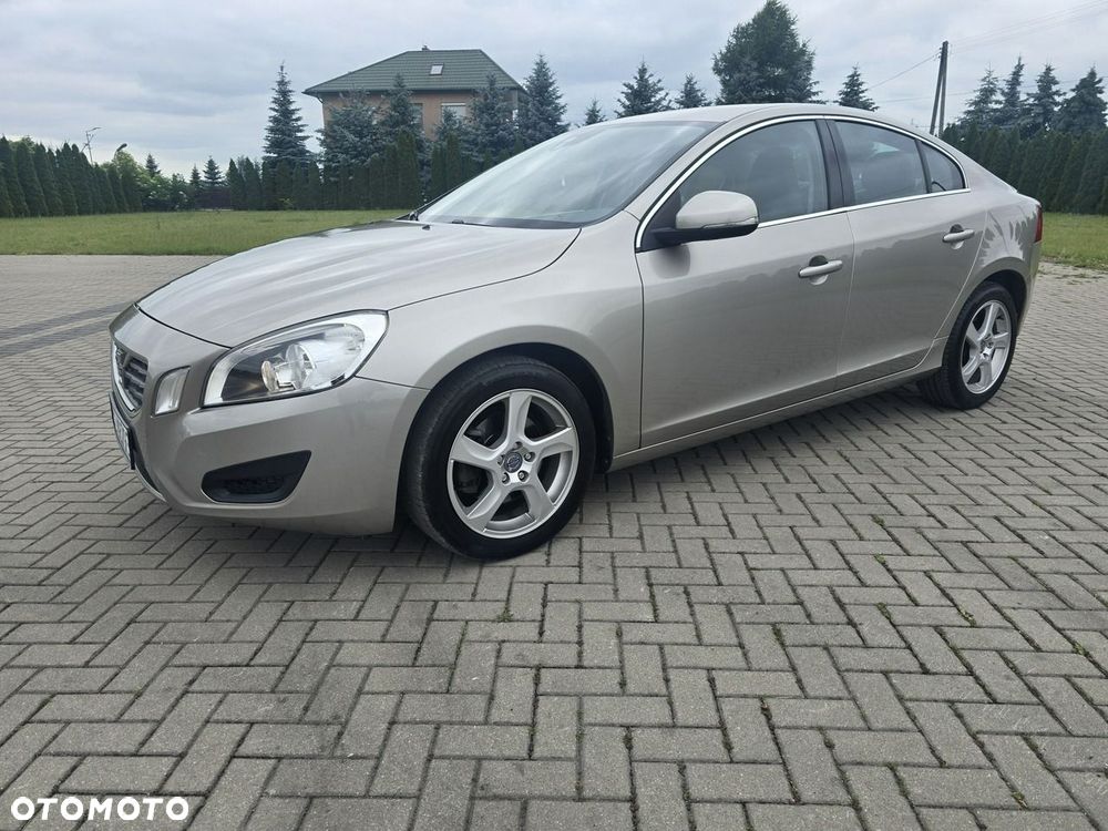 Volvo S60 - 8