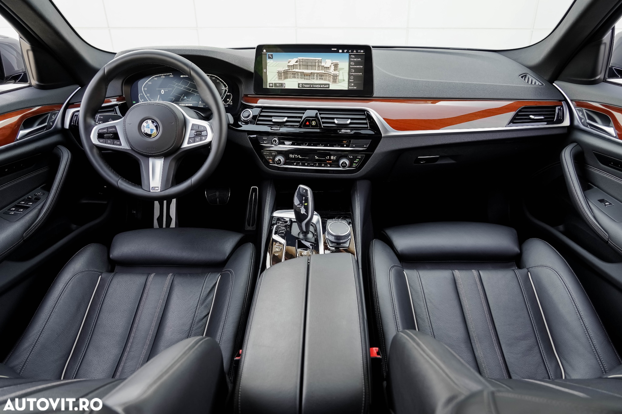 BMW Seria 5 530e Aut. M Sport Edition - 7