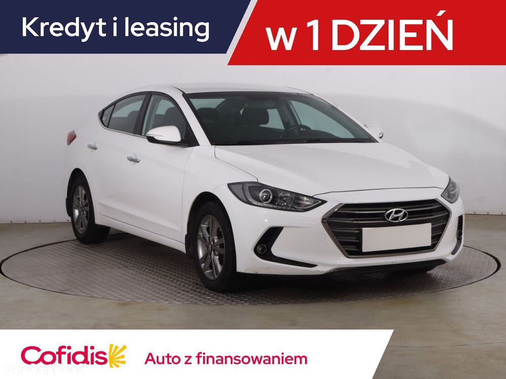 Hyundai Elantra - 2