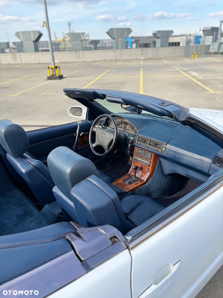 Mercedes-Benz SL - 13