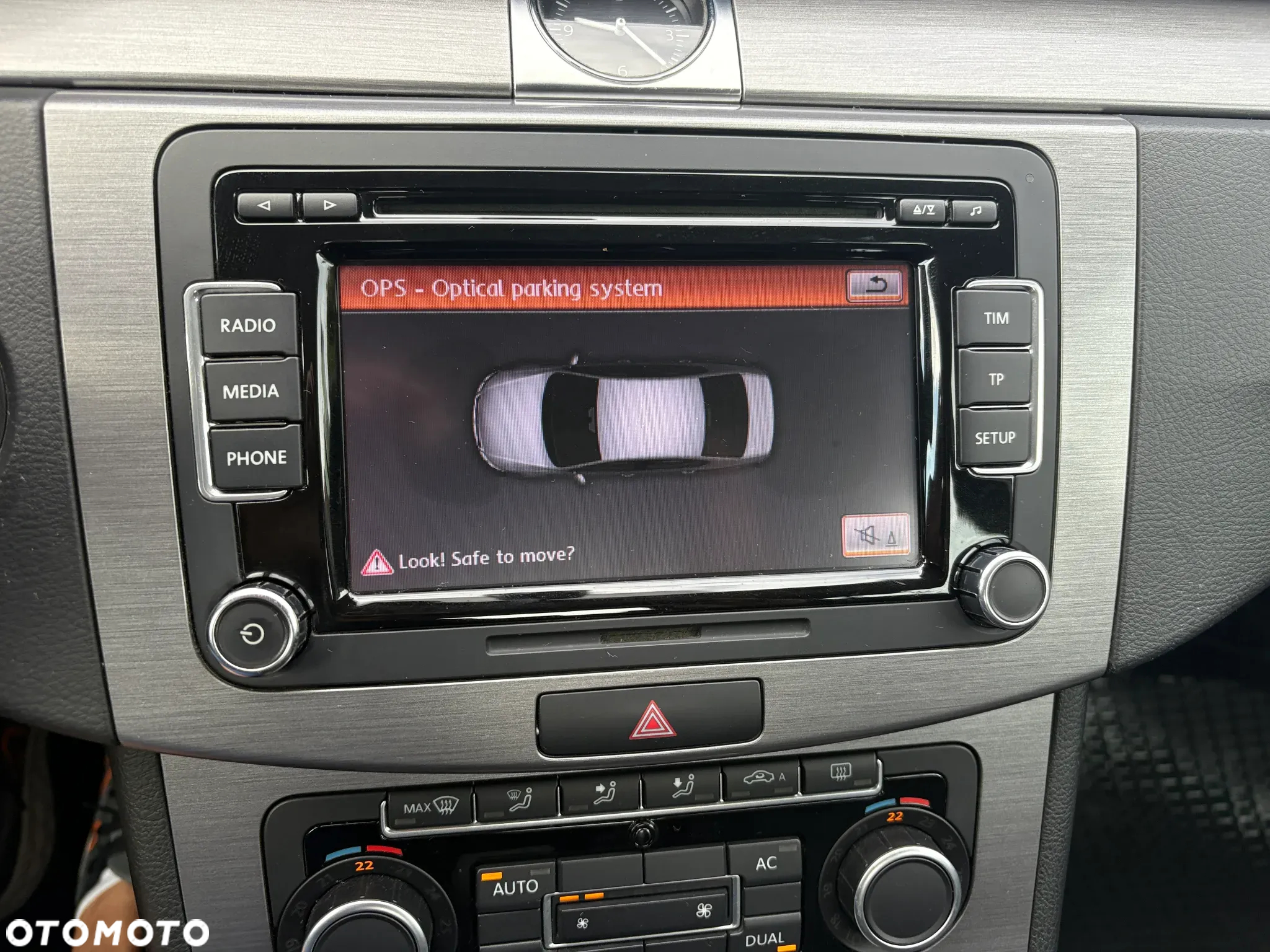 Volkswagen Passat 2.0 TDI DPF Comfortline - 8