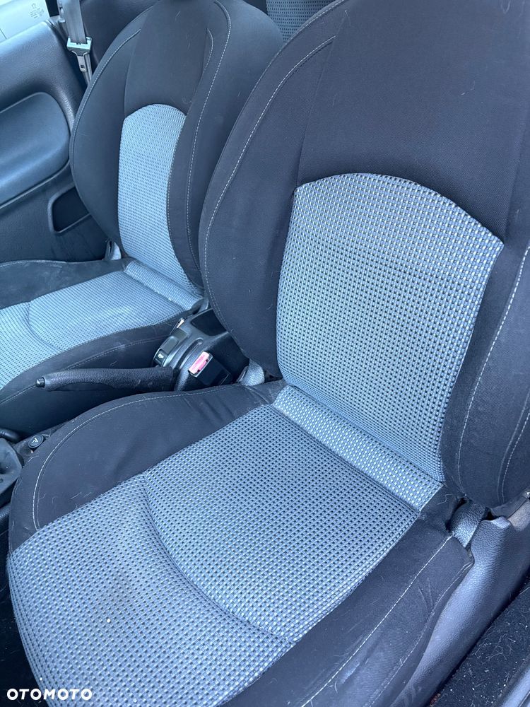 Peugeot 206 - 5
