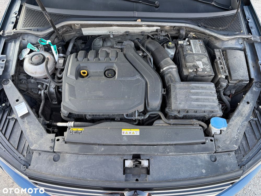 Volkswagen Passat Variant 1.5 TSI EVO Essence DSG - 17
