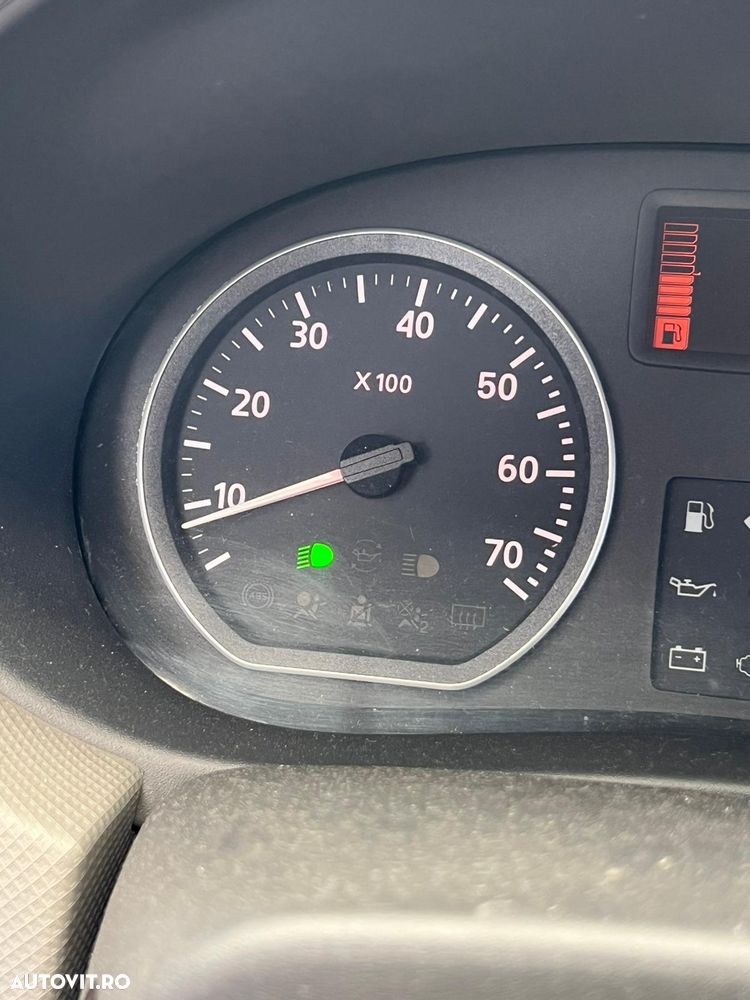 Dacia Sandero 1.6 MPI Preference - 14