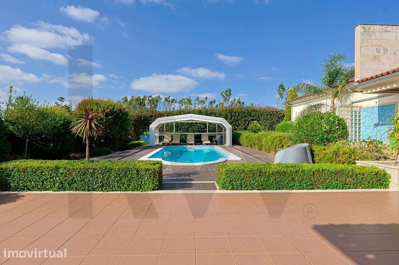 Moradia T4 Térrea de Luxo | 678 m2 | Lote de 4.700 m2 com Piscina - Grande imagem: 3/60