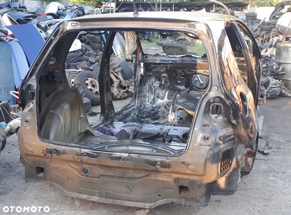 VW Golf 5 V Kombi Jetta 2,0TDI Zderzak Drzwi Szyby Zawieszenie Silnik - 17