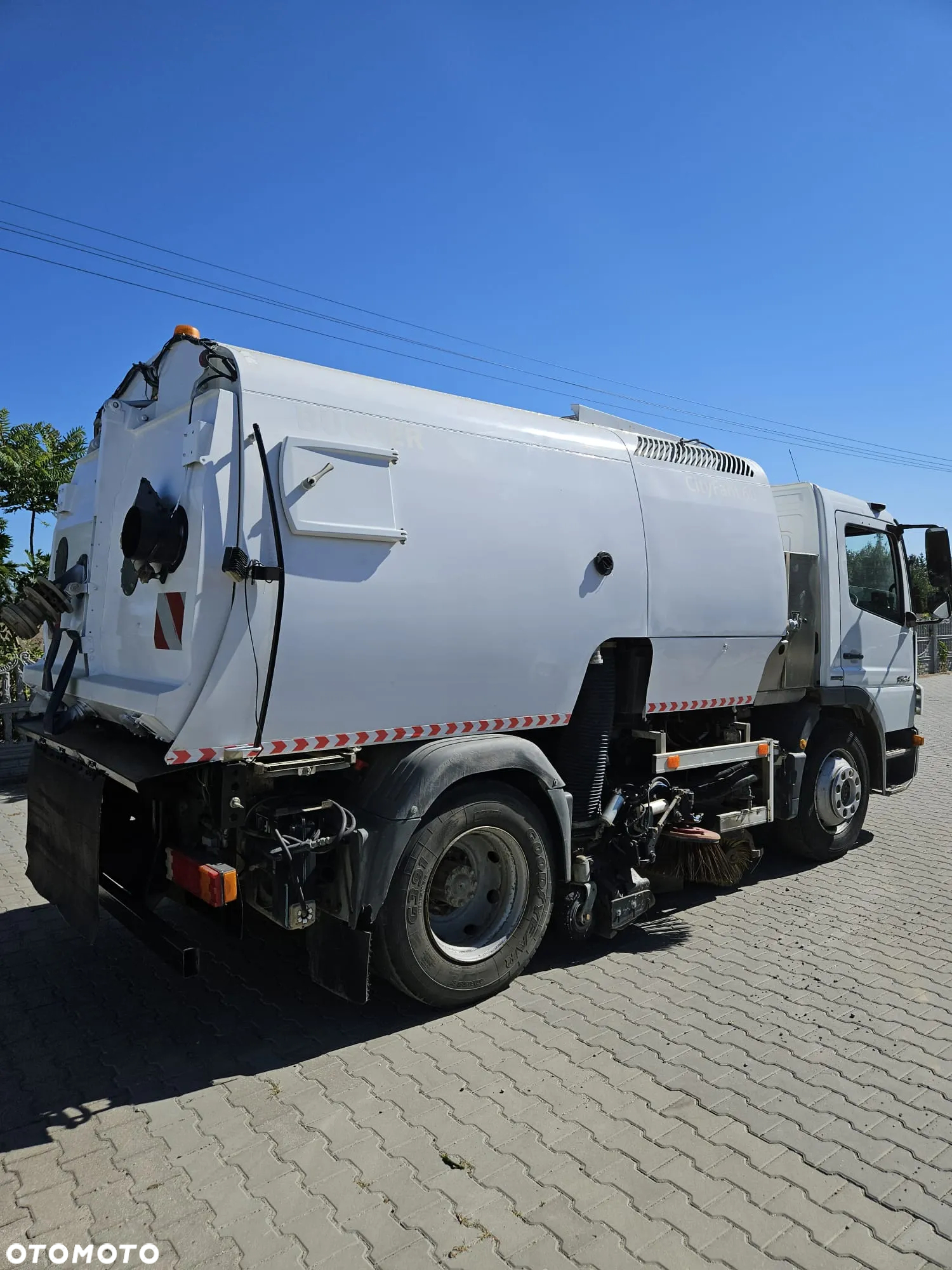 Mercedes-Benz ATEGO - 7
